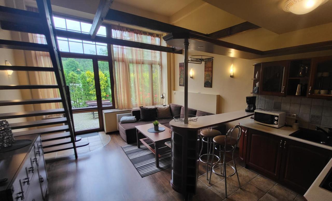 Apartament Jozefina 8 Dwupoziomowy Z Tarasem 斯克拉斯卡波伦巴 外观 照片
